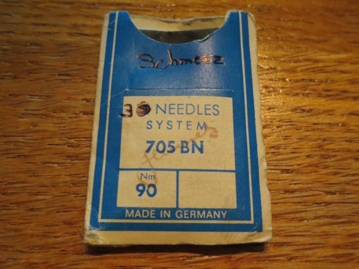 (image for) Schmetz, 705BN, Item N36, 3 Needles - Click Image to Close