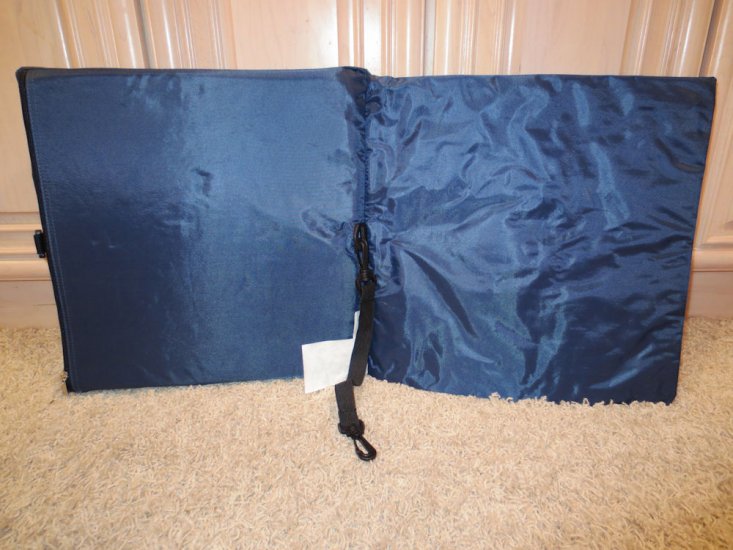 (image for) NFL Bears Stadium Seat Cushion w/ Pockets & Handle (103) - Click Image to Close