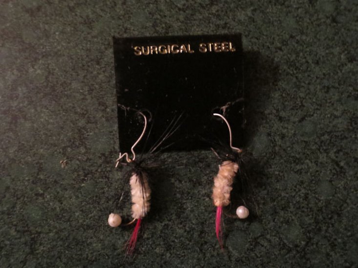 (image for) Earrings, Fishing, New, Black White Pink, Silver Wires, FE10 - Click Image to Close