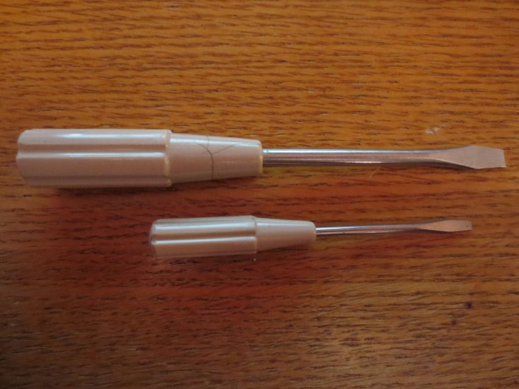 (image for) Screwdriver, Item S23, Set of 2, Flawed - Click Image to Close
