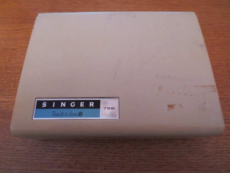 (image for) Vintage Accessory Case, Singer Touch & Sew 756, Item VC21 - Click Image to Close