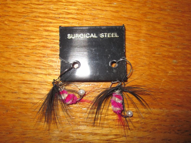 (image for) Earrings, Fishing, New, White Pink Black, Silver Wires, FE17 - Click Image to Close