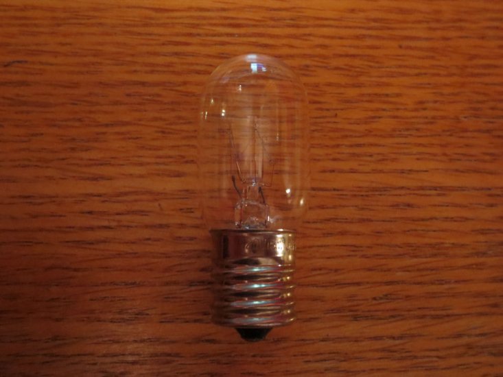 (image for) Light Bulb, Screw-in, Medium Base, 2 Bulbs, Item LBSM4 - Click Image to Close