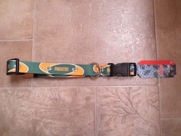 (image for) NFL Green Bay Packers Adjustable Dog Cat Pet Collar, XL, (21) - Click Image to Close