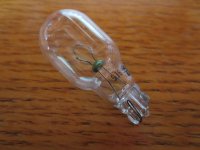 (image for) Light Bulb, Singer 2000 Series?, Item LB17