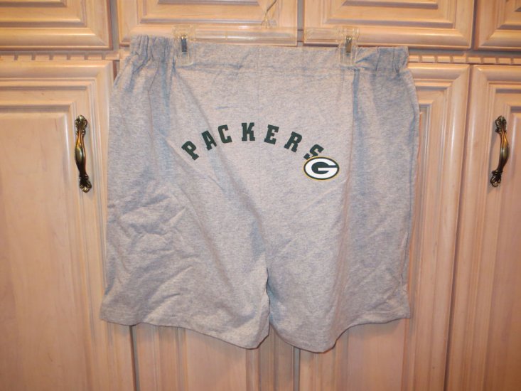 (image for) NFL For Her Green Bay Packers Gray PJ Shorts, 1X, (50) - Click Image to Close