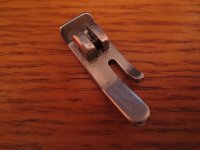 (image for) Straight Stitch Foot, Snap-on, Singer, Item 161919