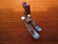 (image for) Straight Stitch Foot, Low Shank, Right, Skinny, Hinged, Item D